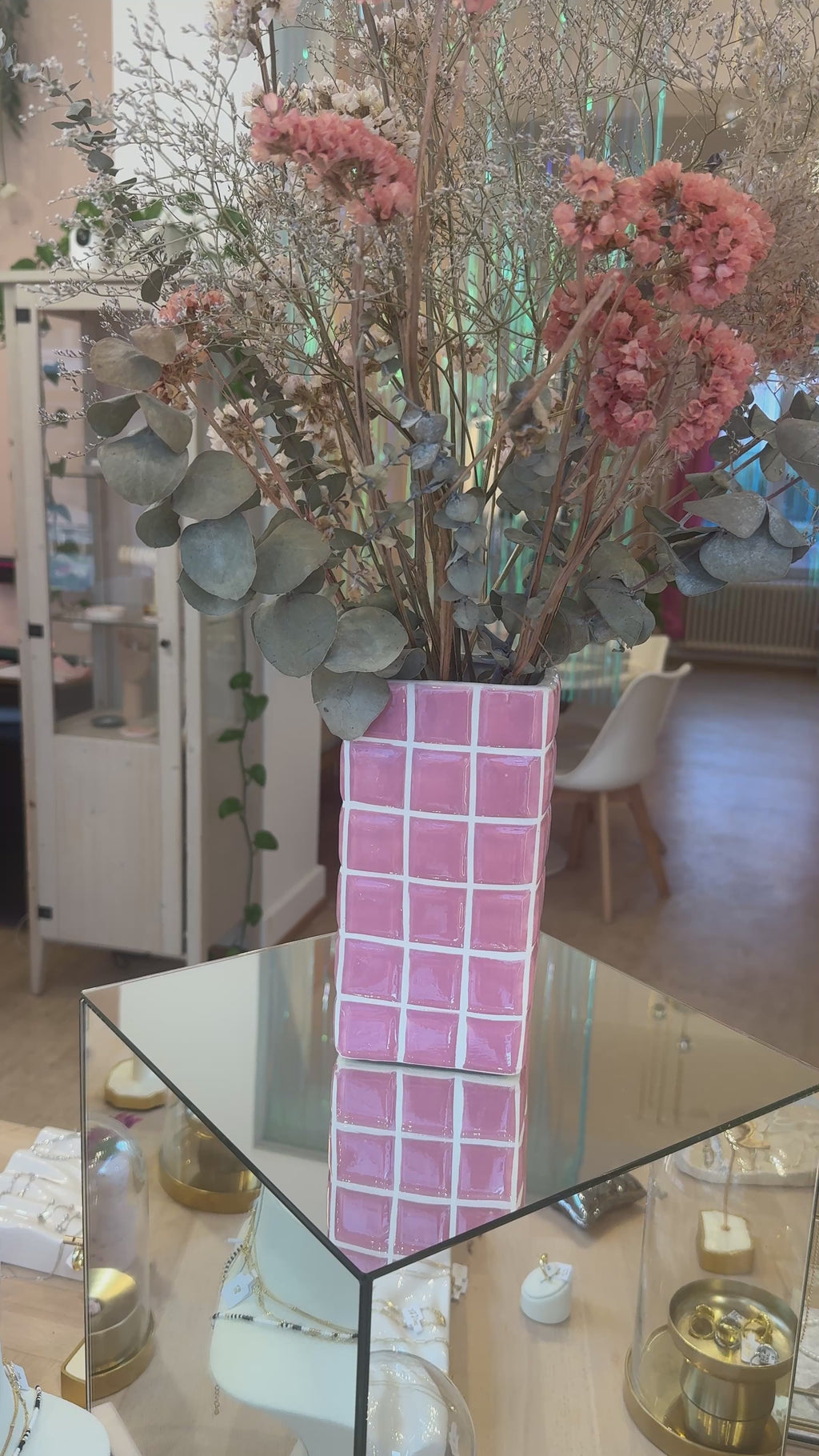 Vase rosa &klevering